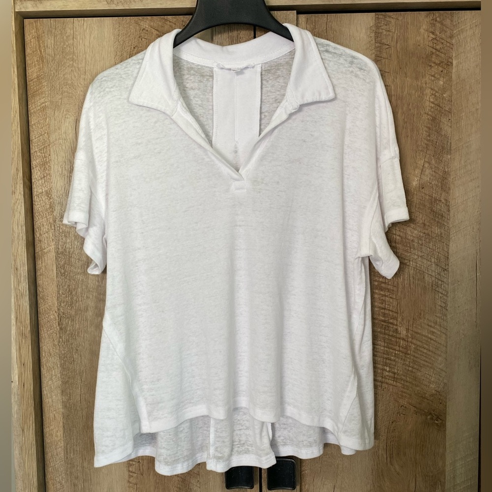 Jane and Delancey V Neck With Collar Top